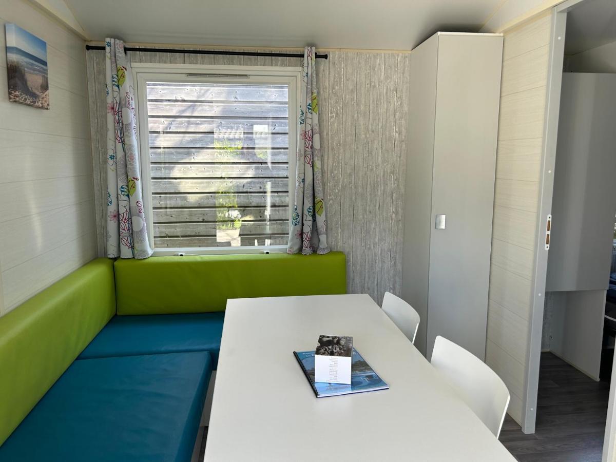 Cottage Essentiel 30M2 Ares Bagian luar foto