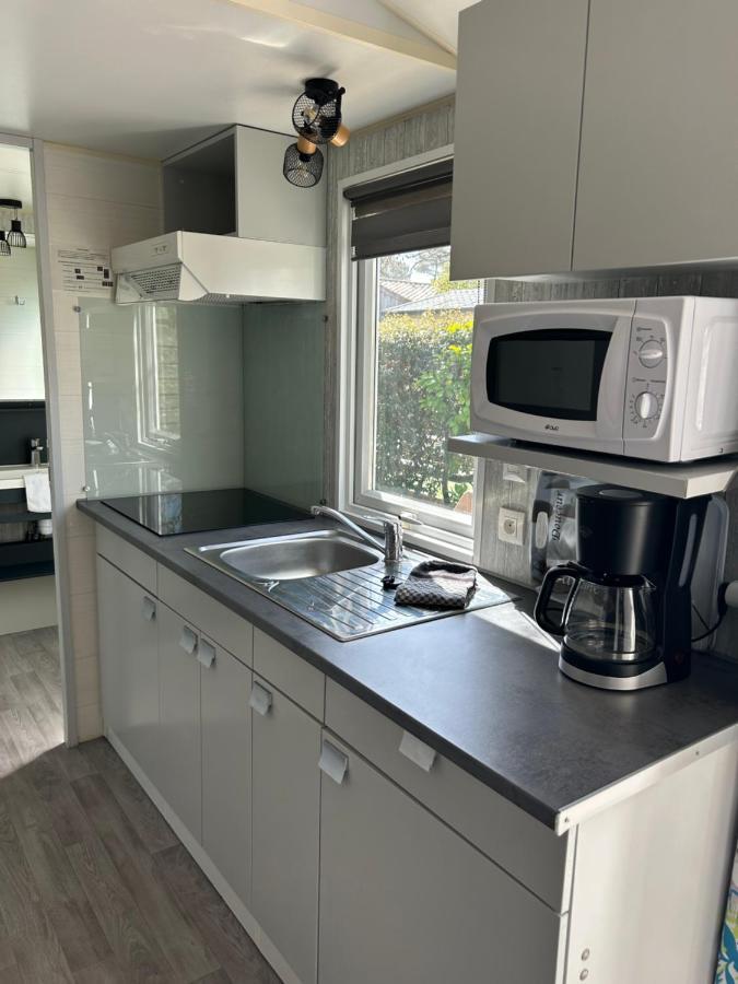 Cottage Essentiel 30M2 Ares Bagian luar foto