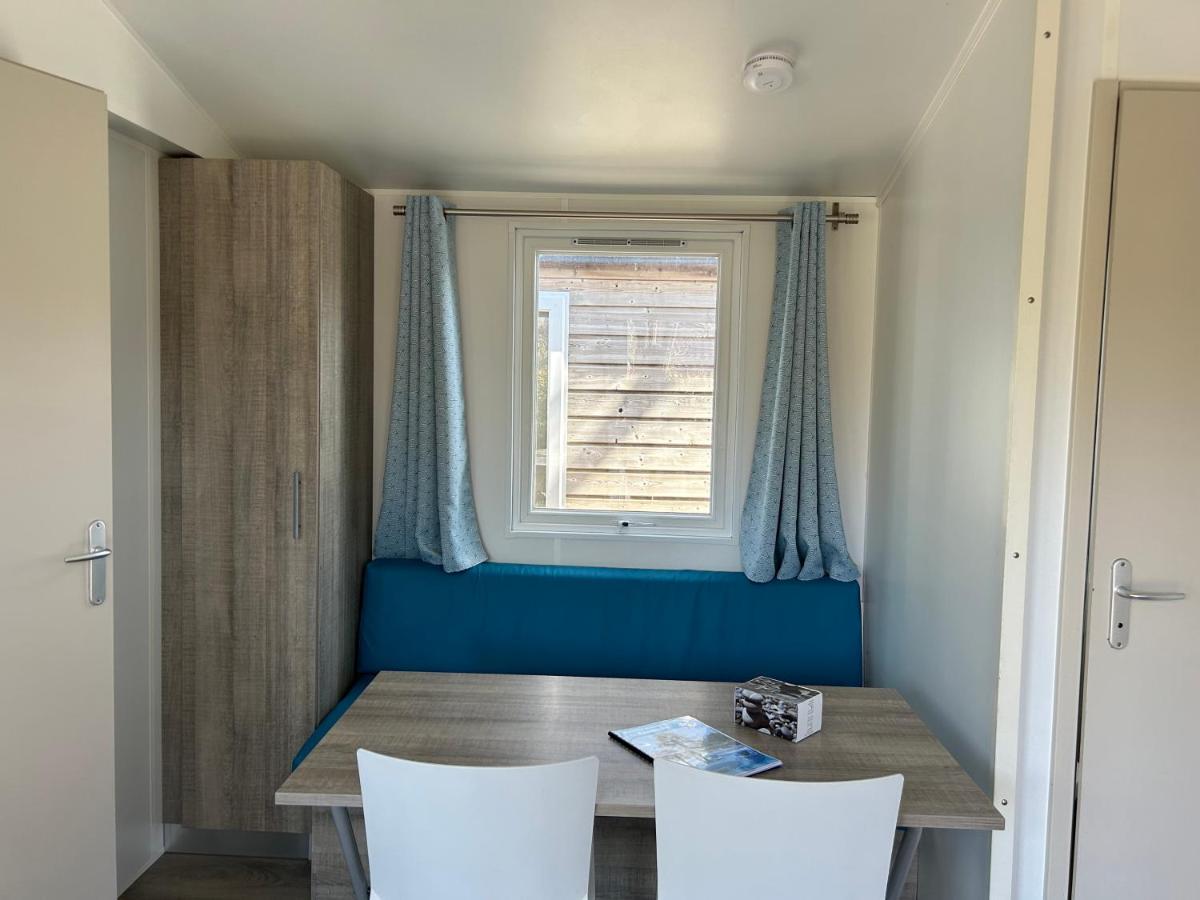 Cottage Essentiel 30M2 Ares Bagian luar foto
